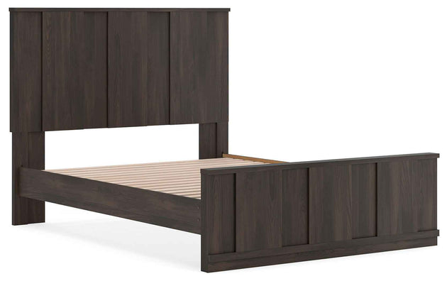 Shaehartin - Queen Panel Platform Bed - Dark Brown