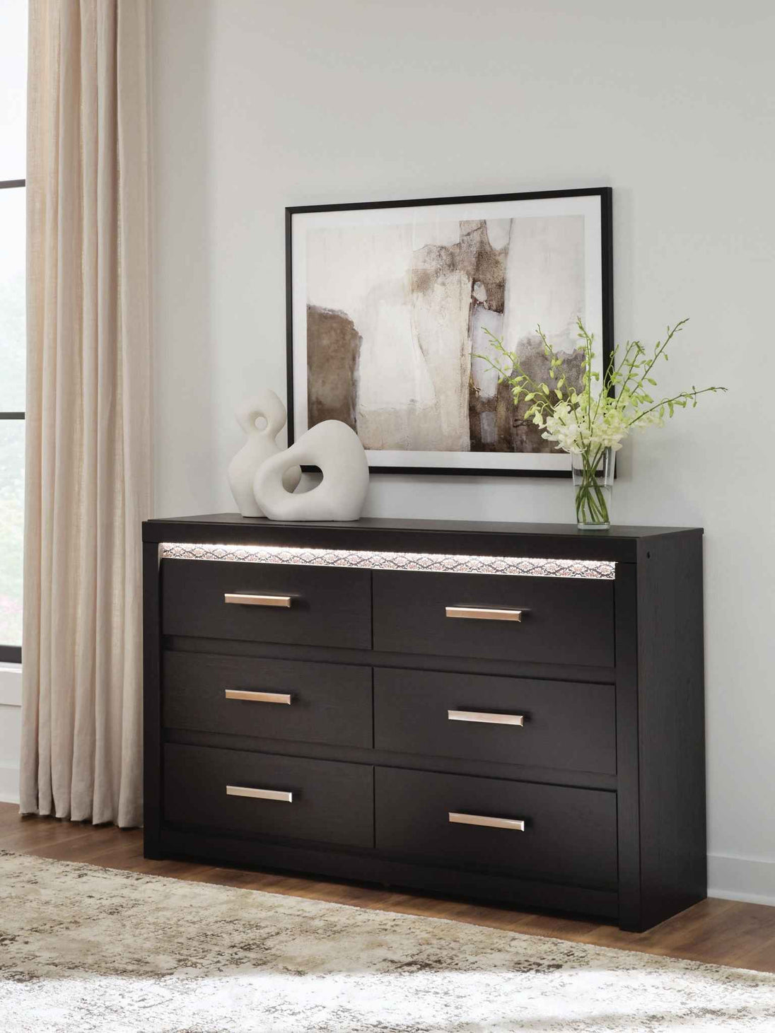 Shoralli - Six Drawer Dresser