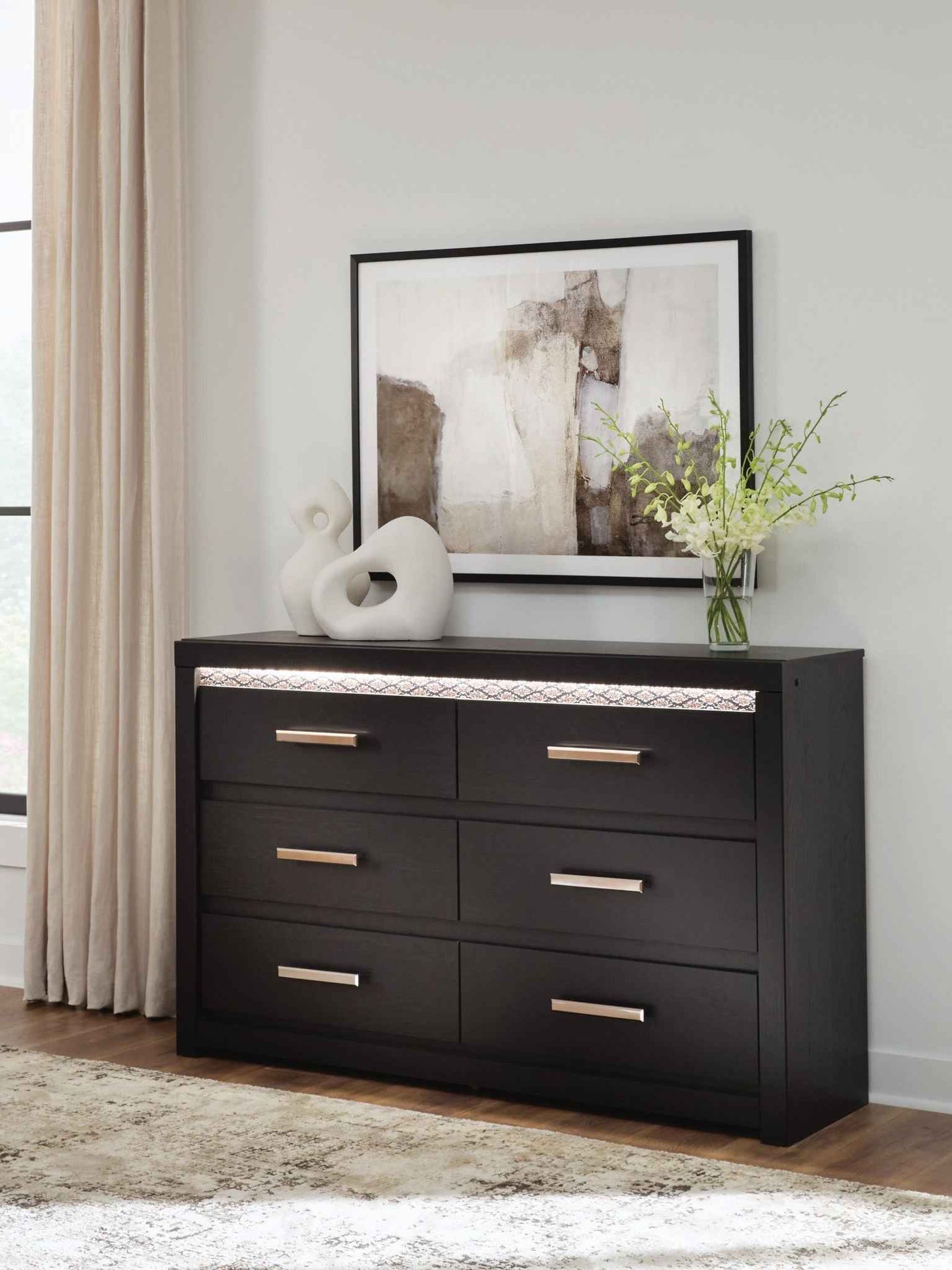 Shoralli - Six Drawer Dresser
