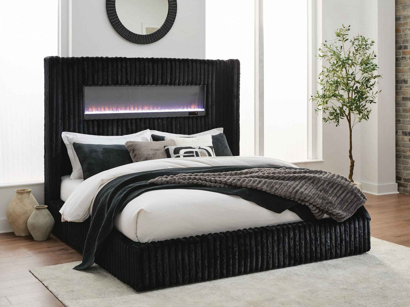 Tayleena - Upholstered Bed With Fireplace And Wireless Audio