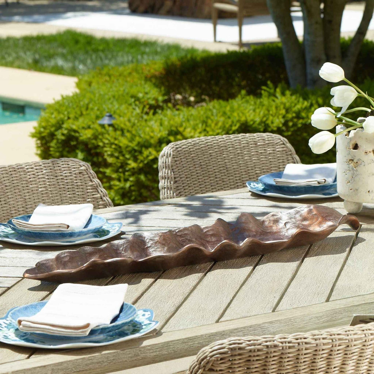 Frond - Indoor-Outdoor Leaf Tray - Bronze