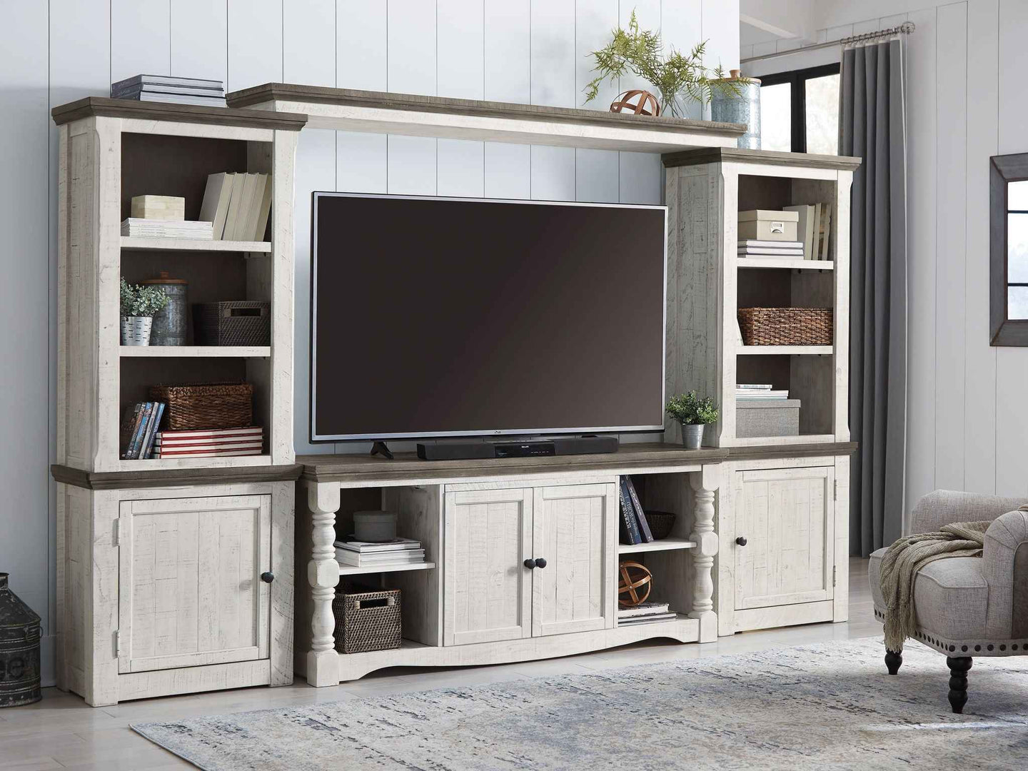Havalance - 4 Pc. - Entertainment Center - 67" TV Stand - Brown / Beige