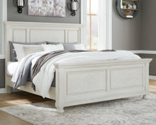 Load image into Gallery viewer, Robbinsdale King Panel Bed