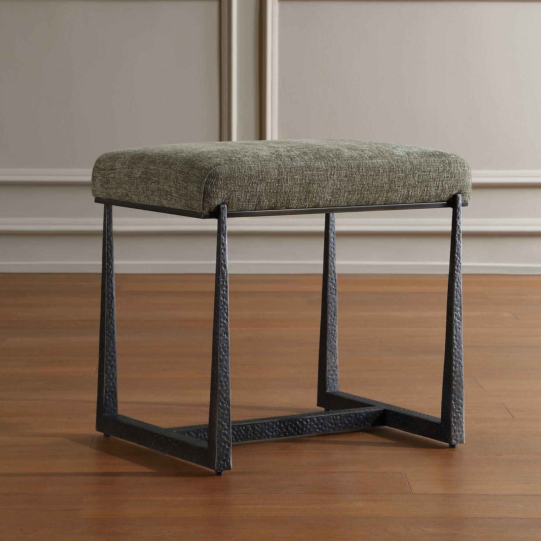 Midas - Small Bench - Bronze / Green