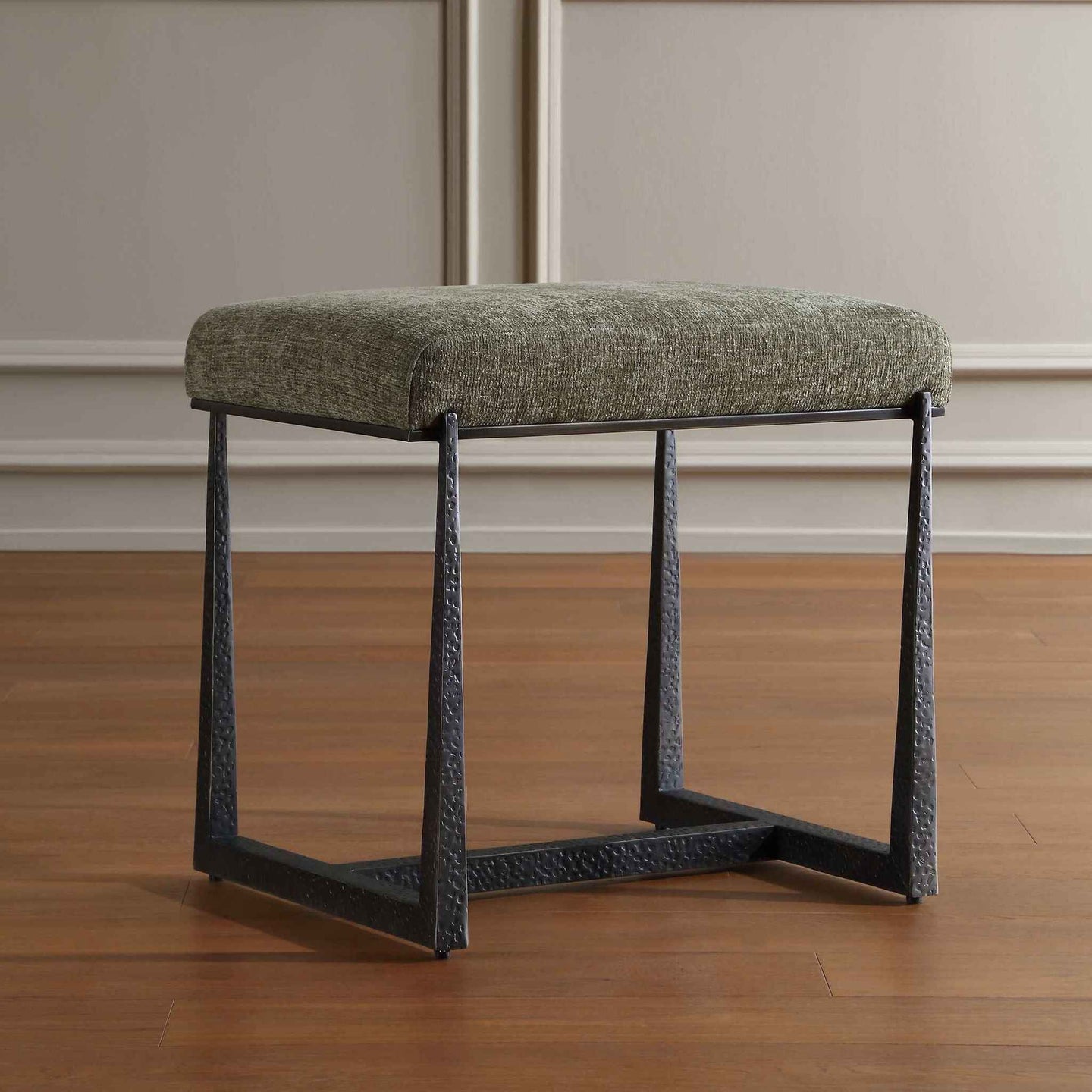 Midas - Small Bench - Bronze / Green