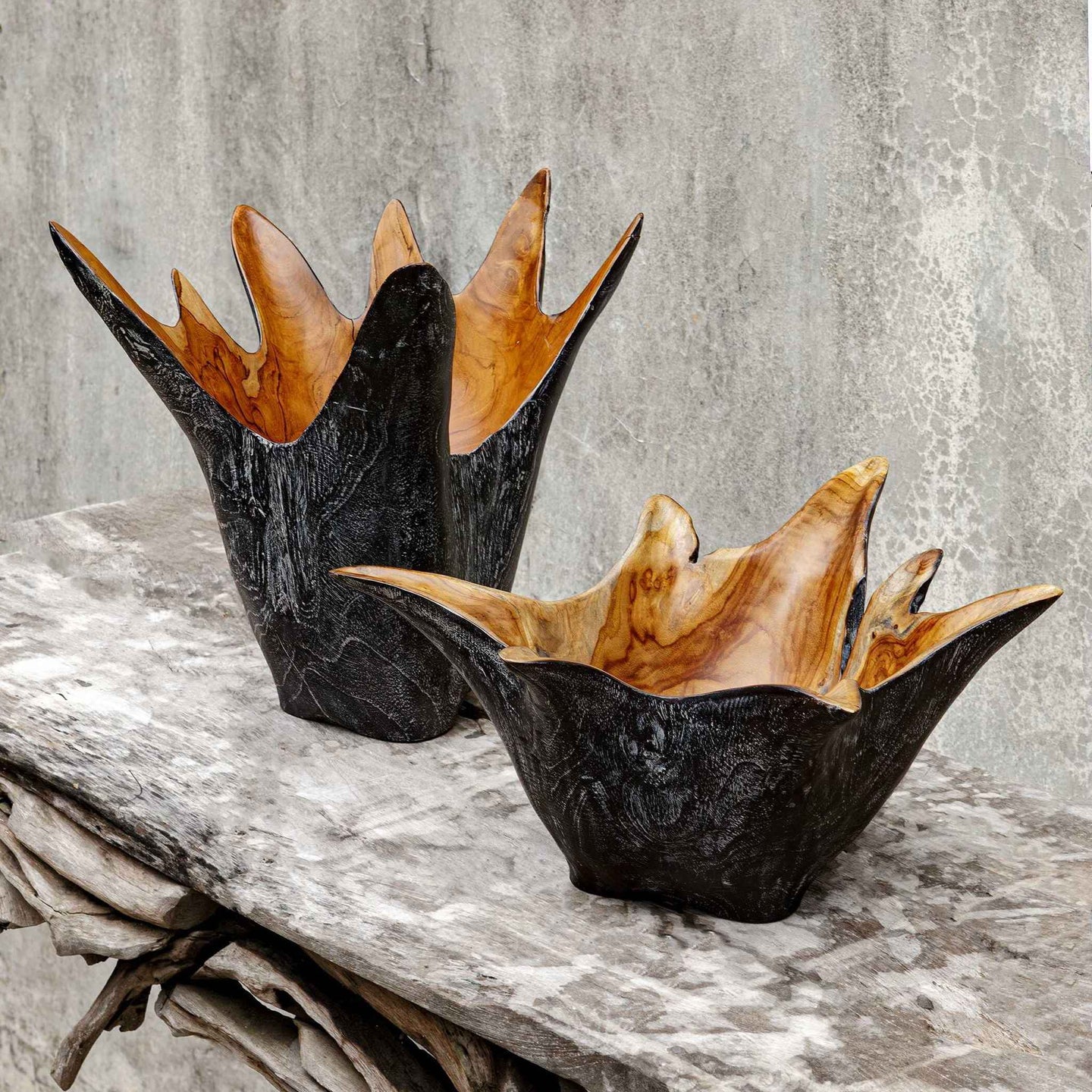 Starpetal - Indoor-Outdoor Wooden Bowls (Set of 2) - Black / Woodtone