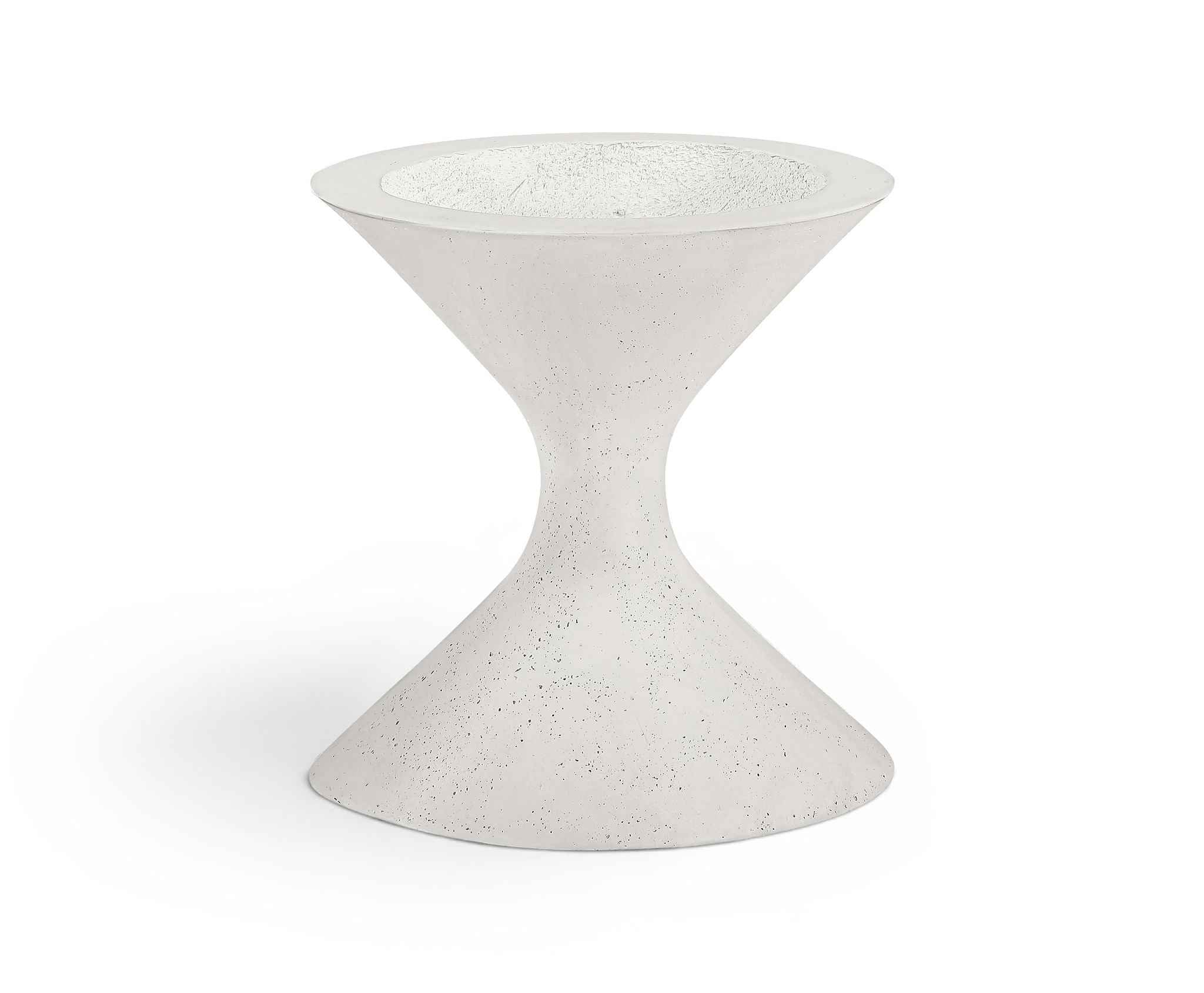 Vessa - Indoor / Outdoor Concrete Planter