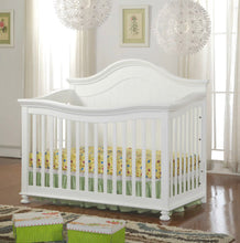 Load image into Gallery viewer, Brooklyn 4-in-1 Crib - White