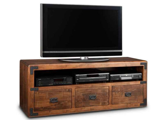 Saratoga HDTV Cabinet Collection
