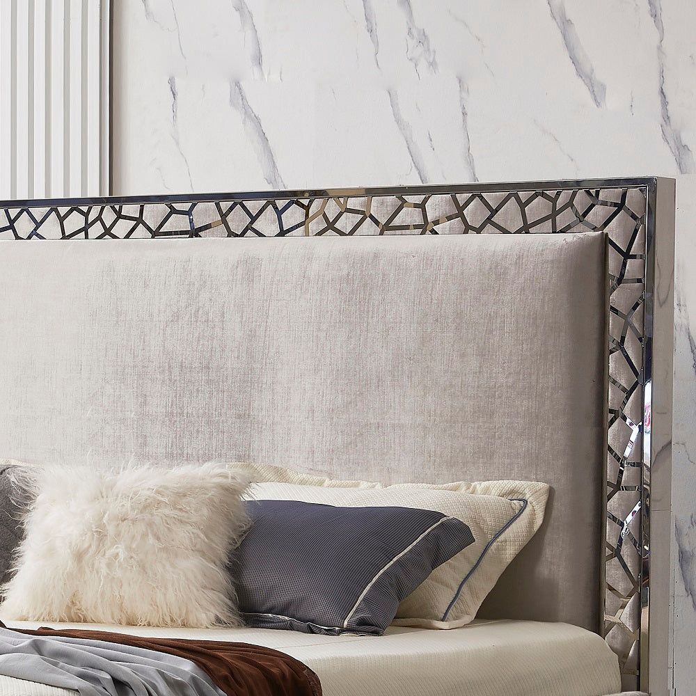 Wellington Grey Velvet Bed (Queen size) - Furniture Depot