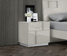 Load image into Gallery viewer, Latania Night Stand