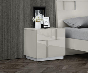 Latania Night Stand
