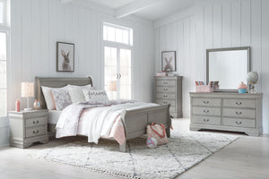 Kordasky Dark Gray 4 Pc. Dresser, Mirror, Sleigh Bed