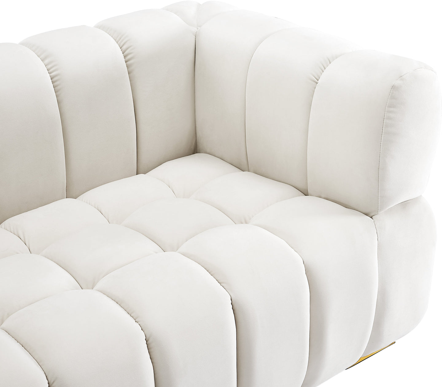 Gwen Velvet Loveseat - Furniture Depot