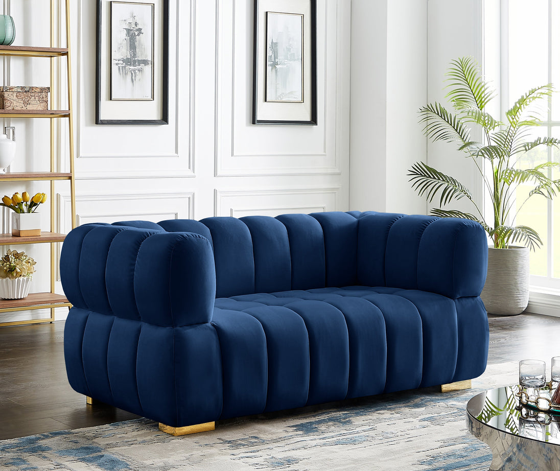 Gwen Velvet Loveseat - Furniture Depot