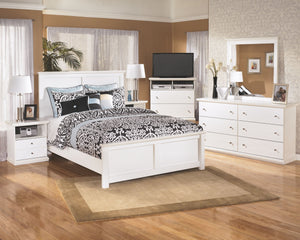 Bostwick Shoals White 5 Pc. Dresser, Mirror, Panel Bed - Full