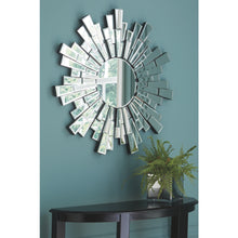 Load image into Gallery viewer, Braylon Accent Mirror - Furniture Depot