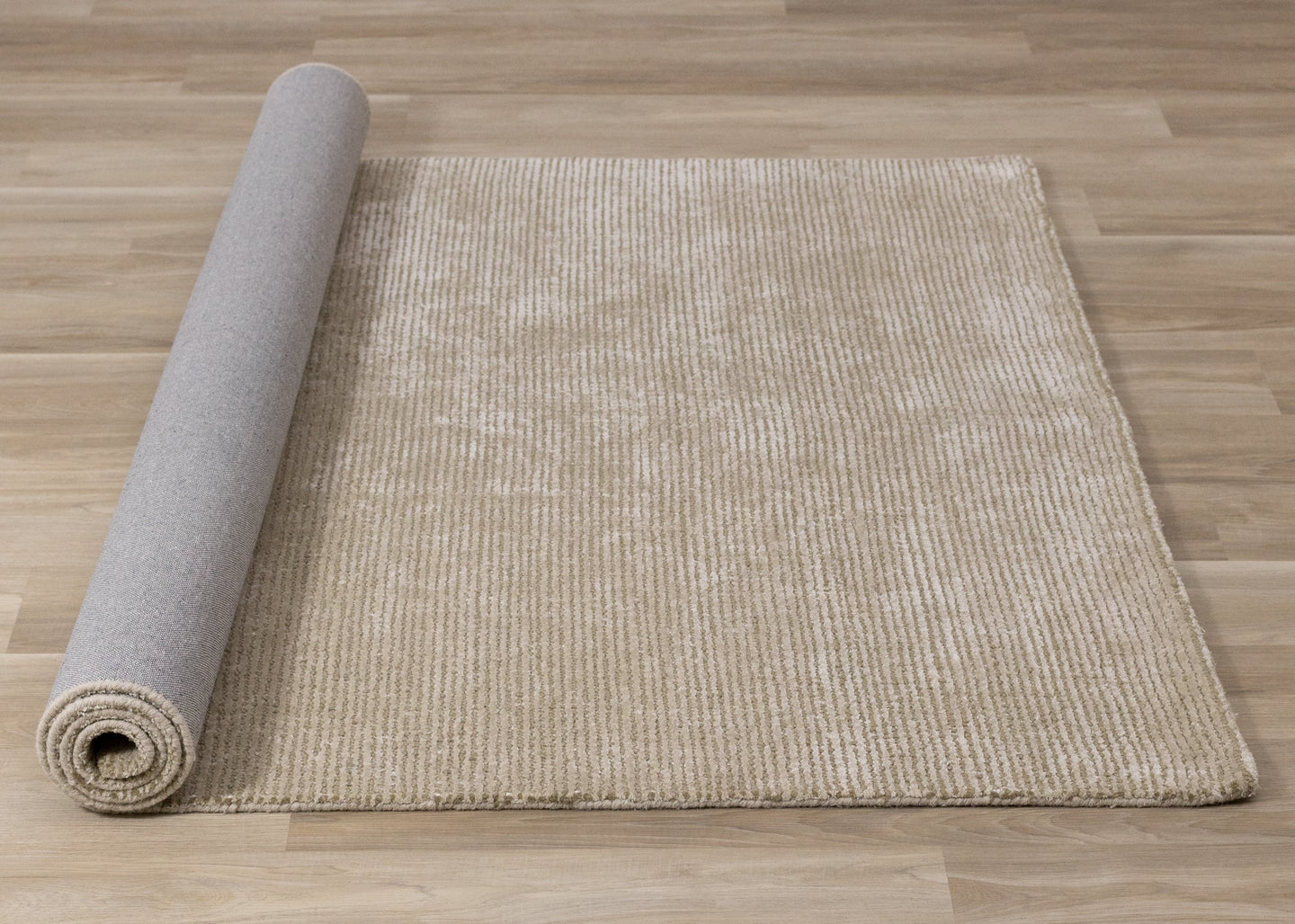 Ashford Beige Handtufted Rug - Furniture Depot