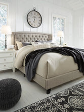 Load image into Gallery viewer, Jerary-782 King Upholstered Bed - Furniture Depot (7738458603768)