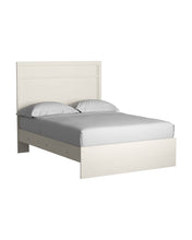 Load image into Gallery viewer, Stelsie Full Panel Bed - White - Furniture Depot (6601024274605)