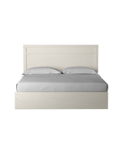 Load image into Gallery viewer, Stelsie King Panel Bed - White - Furniture Depot (6601063923885)