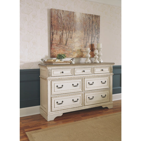 Realyn Dresser - Furniture Depot