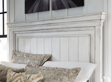 Load image into Gallery viewer, Kanwyn Panel Bed - Furniture Depot