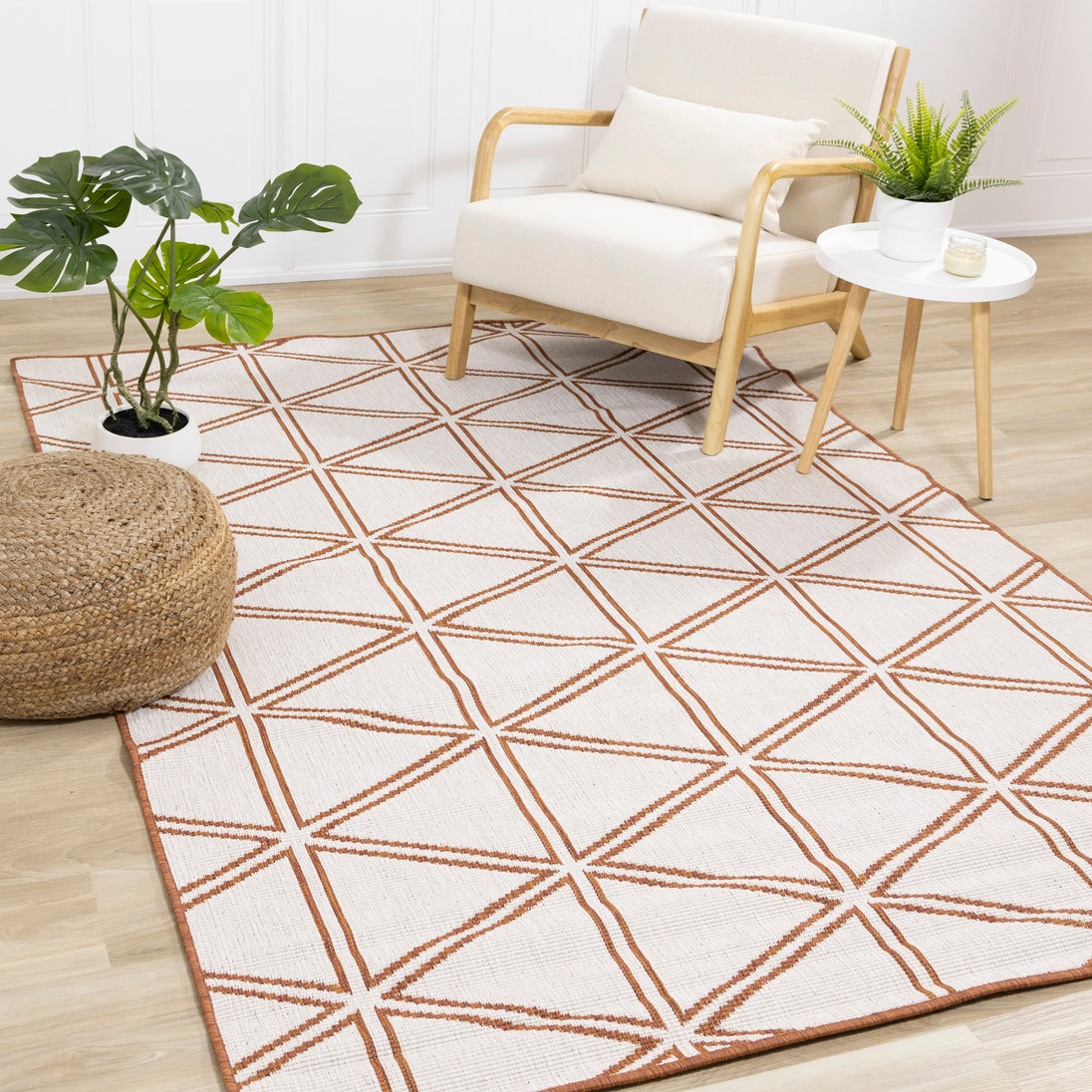 Bristol Orange White Geometric Triangle Rug - Furniture Depot