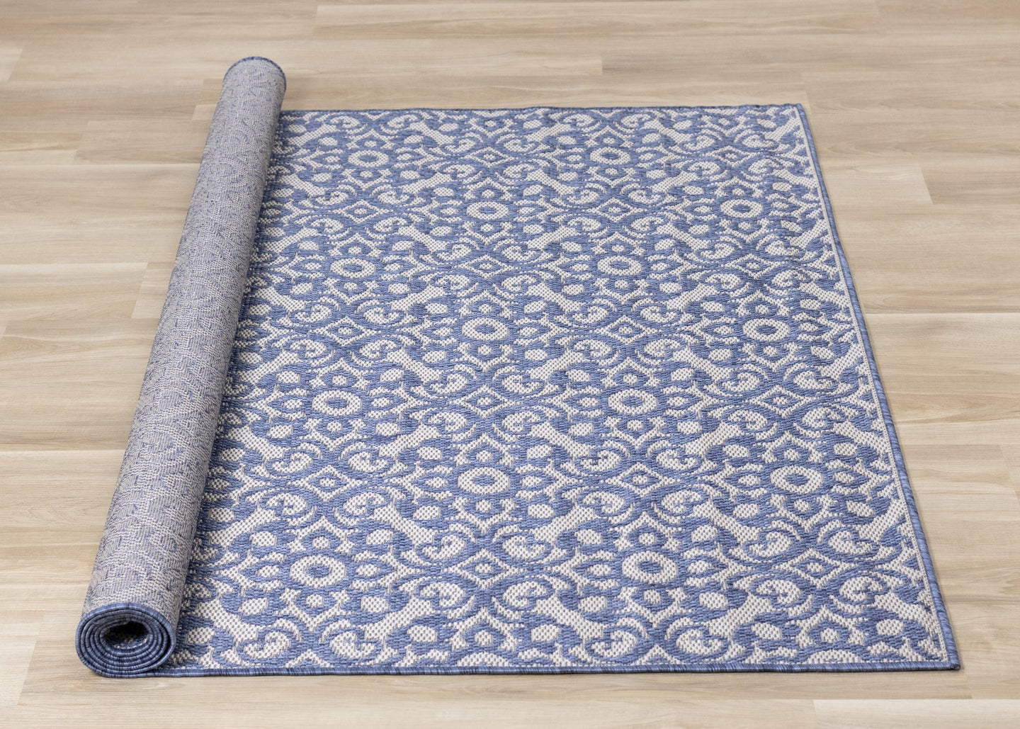 Canopy Blue Damask Flatweave Outdoor Rug - Furniture Depot