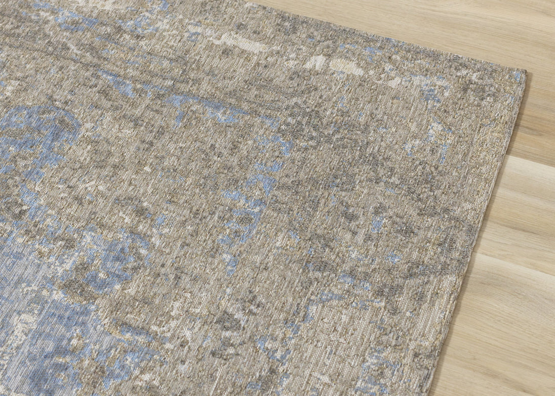 Cathedral Blue Grey Traditional Border Rug - Furniture Depot