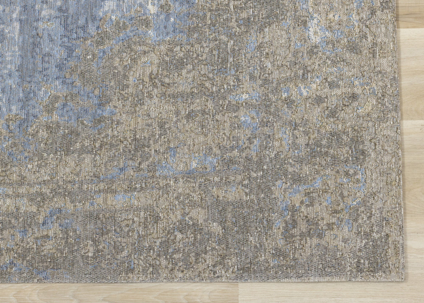 Cathedral Blue Grey Traditional Border Rug - Furniture Depot