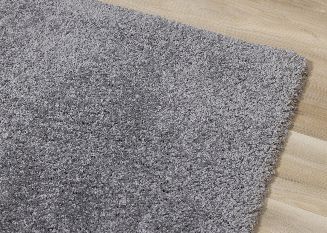 Fergus Solid Grey Bulky Shag Rug - Furniture Depot