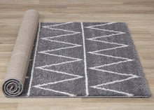 Load image into Gallery viewer, Fergus Grey White Mountain Rows Shag Rug - Furniture Depot