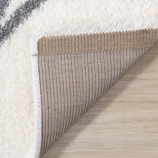 Fergus White Grey Lines Crossing Shag Rug - Furniture Depot