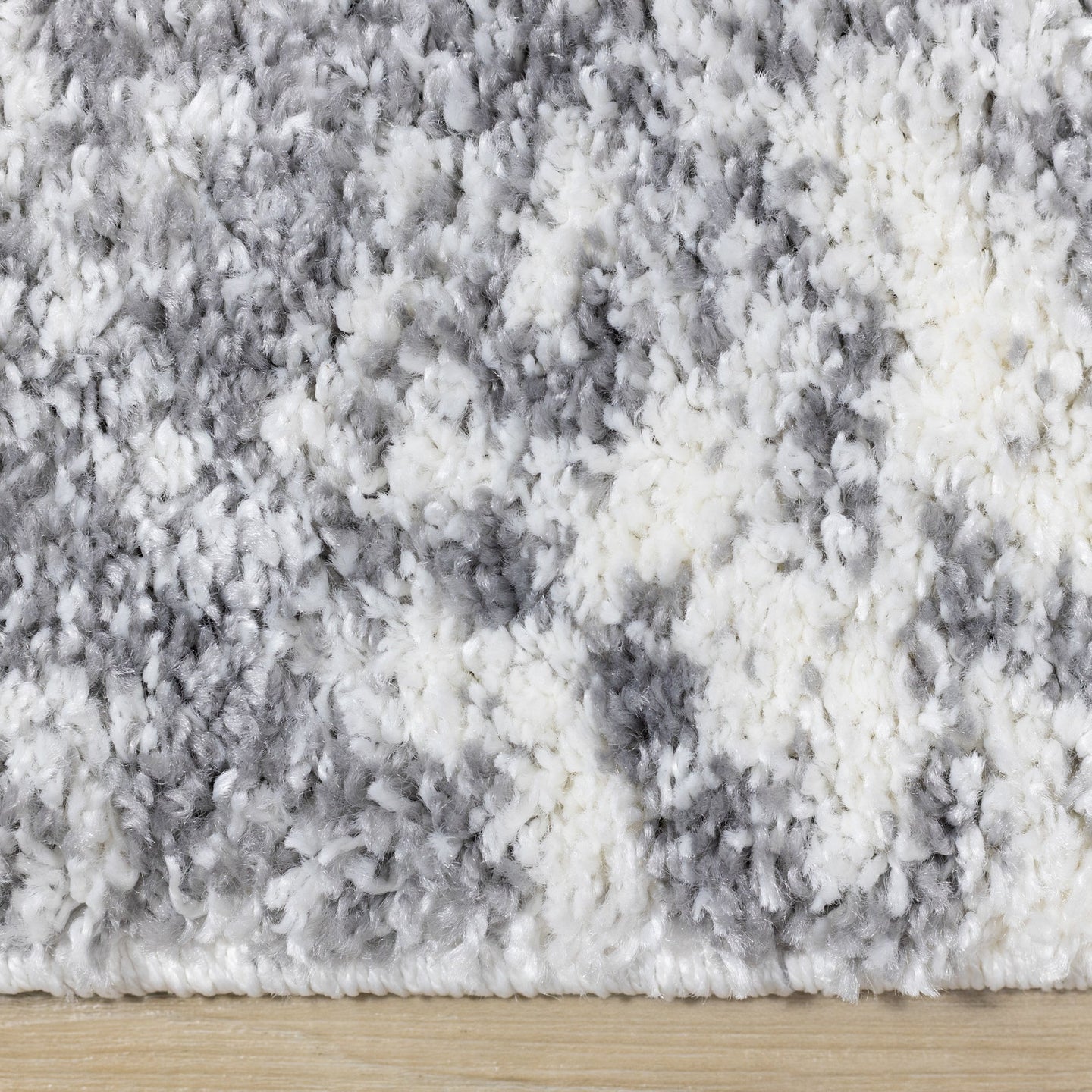 Fergus White Grey Wispy Clouds Rug - Furniture Depot