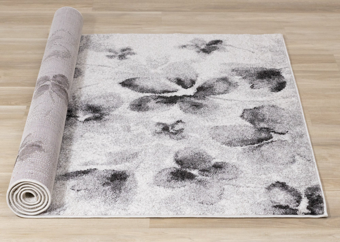 Focus White Grey Botanical Rug - Furniture Depot