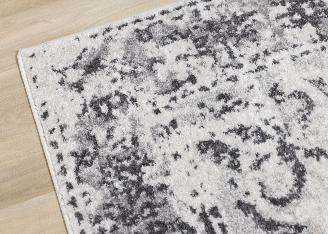 Focus Grey Distressed Traditional Rug - Furniture Depot