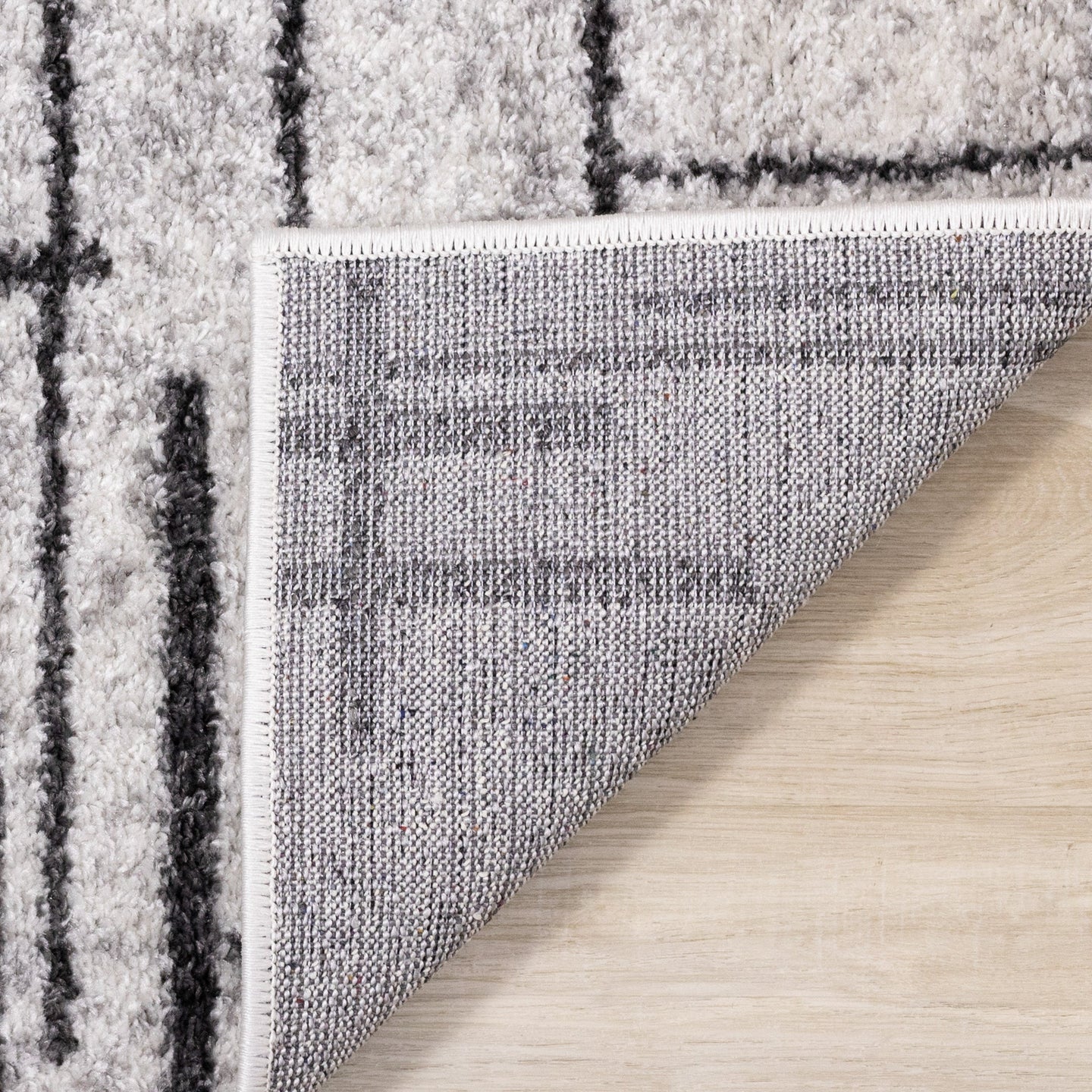 Focus Grey Grid Disperse Rug - Furniture Depot