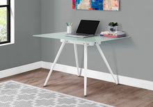 Load image into Gallery viewer, I 1032 Computer Desk - 28&quot;X 48&quot; / White / 8mm Tempered Glass - Furniture Depot (7881062285560)