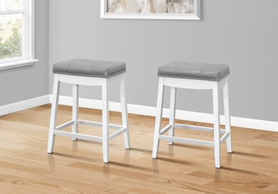 I 1263 Barstool - 2pcs / 24