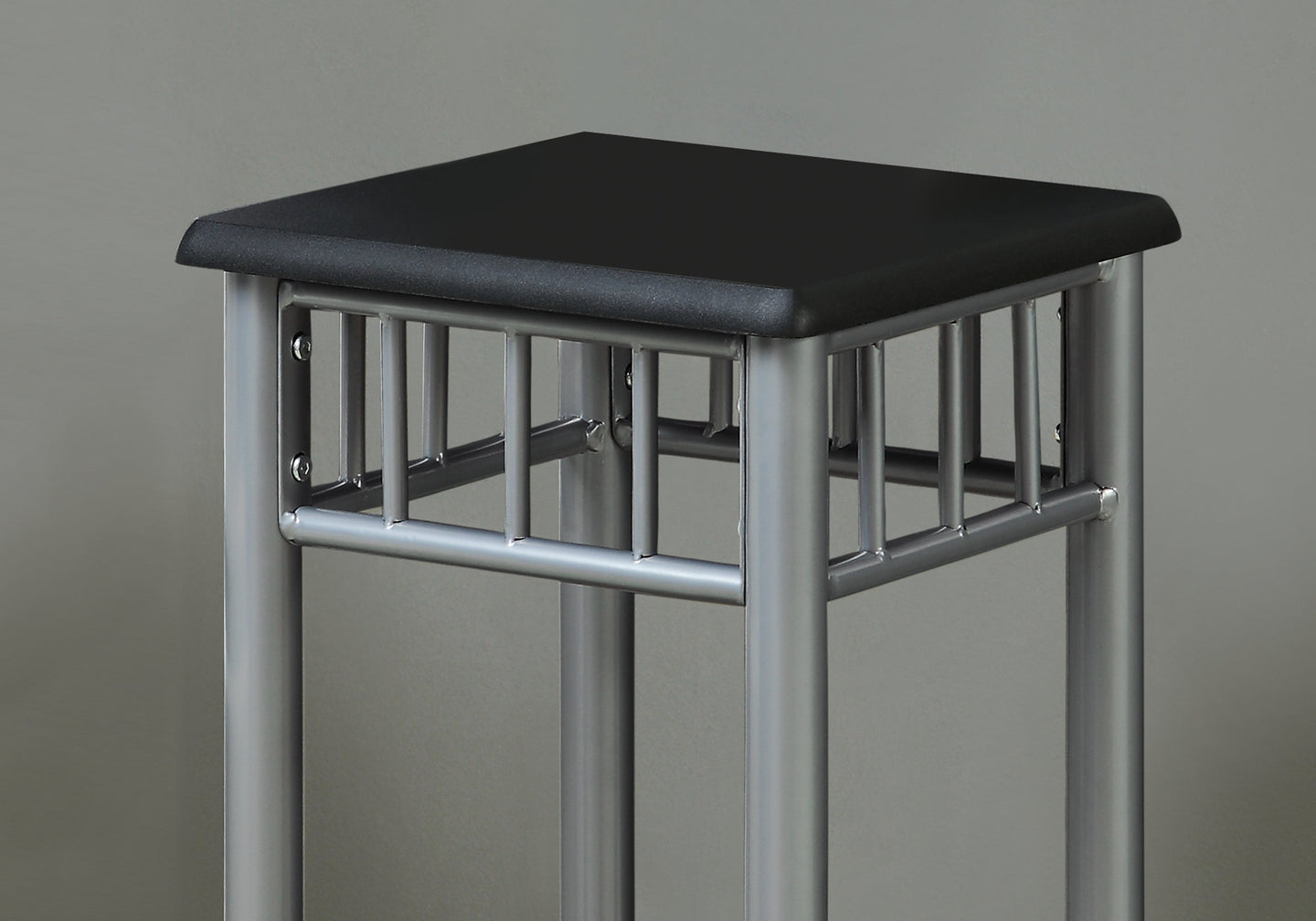 I 3094 Accent Table - Black / Silver Metal - Furniture Depot (7881109438712)