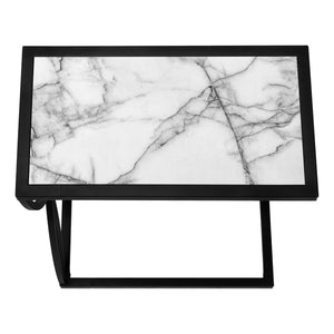 I 3304 Accent Table - 25"H / White Marble-Look / Black Metal - Furniture Depot (7881113469176)