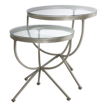 Load image into Gallery viewer, I 3322 Nesting Table - 2pcs Set / Silver With Tempered Glass - Furniture Depot (7881113698552)