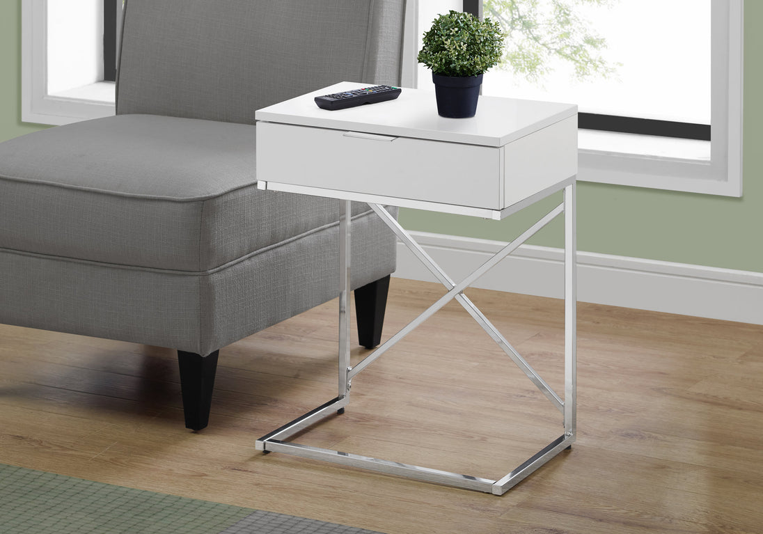 I 3470 Accent Table - 24"H / Glossy White / Chrome Metal - Furniture Depot (7881116156152)