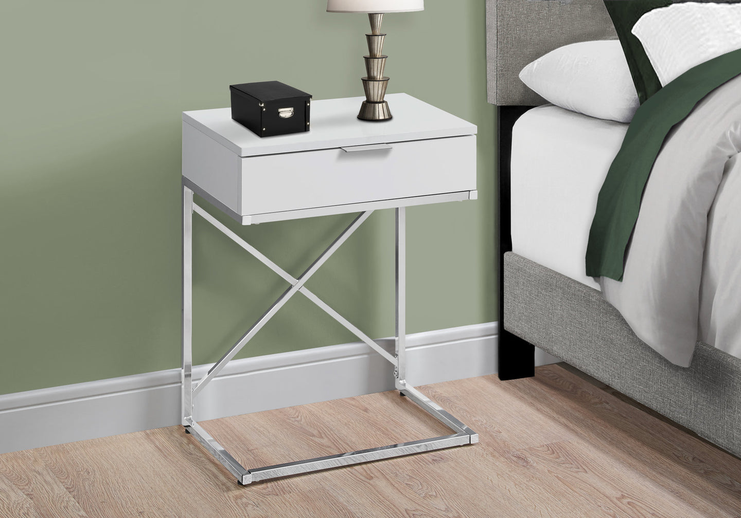 I 3470 Accent Table - 24"H / Glossy White / Chrome Metal - Furniture Depot (7881116156152)