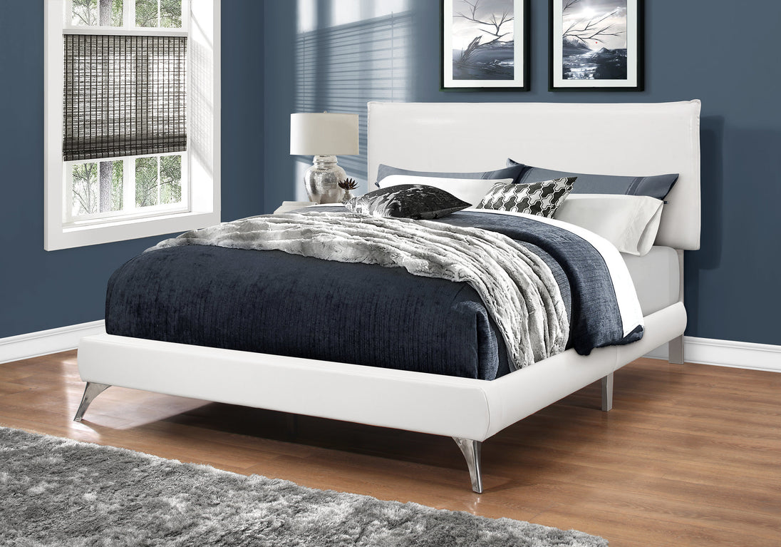 I 5953Q Bed - Queen Size / White Leather-Look With Chrome Legs - Furniture Depot (7881125658872)
