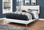 I 5953Q Bed - Queen Size / White Leather-Look With Chrome Legs - Furniture Depot (7881125658872)