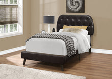 Load image into Gallery viewer, I 5982T Bed - Twin Size / Brown Leather-Look With Wood Legs - Furniture Depot (7881125986552)