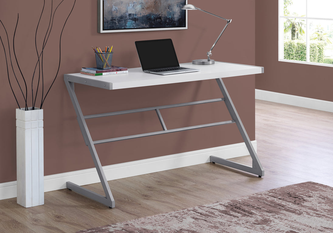 I 7372 Computer Desk - 48"L / White / Silver Metal - Furniture Depot