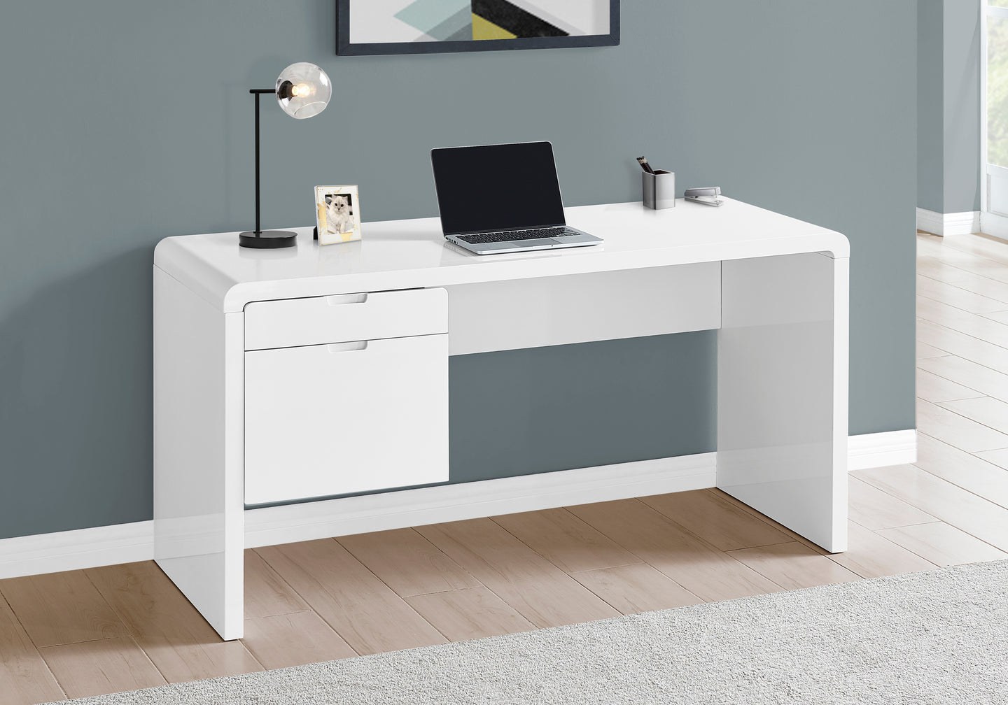 I 7581 Computer Desk - 60"L / High Glossy White L/R Face Drawer - Furniture Depot